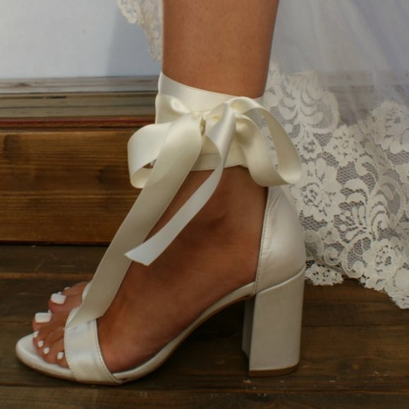 MagoSisters Shoes - Ivory Block Heels With Satin Ribbon